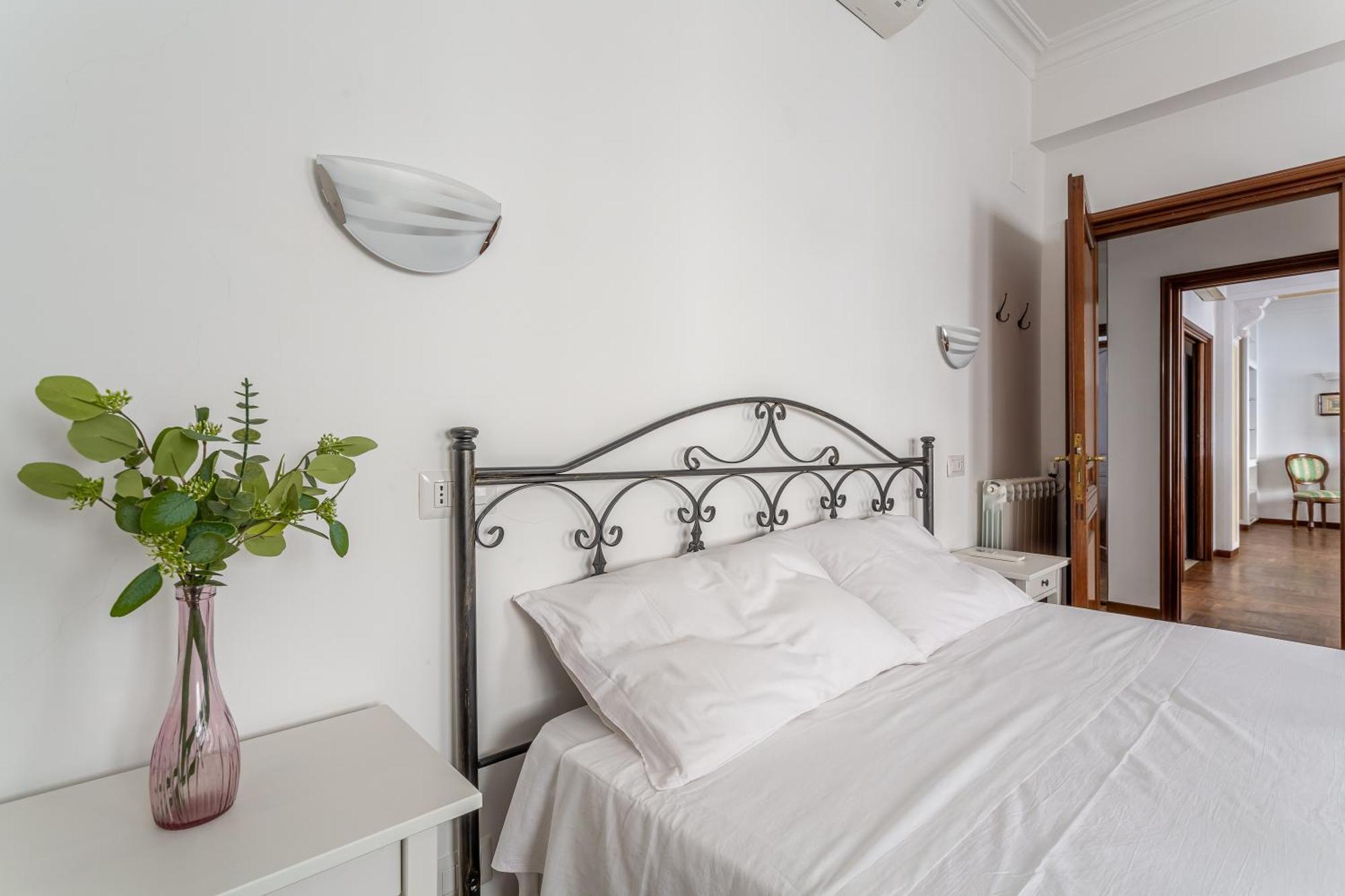 Iflat Vatican Spacious Apartment With Terrace Roma Exterior foto